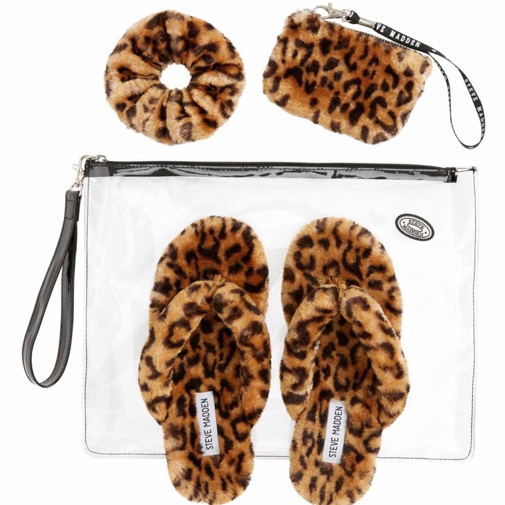 Steve Madden Slipper Set